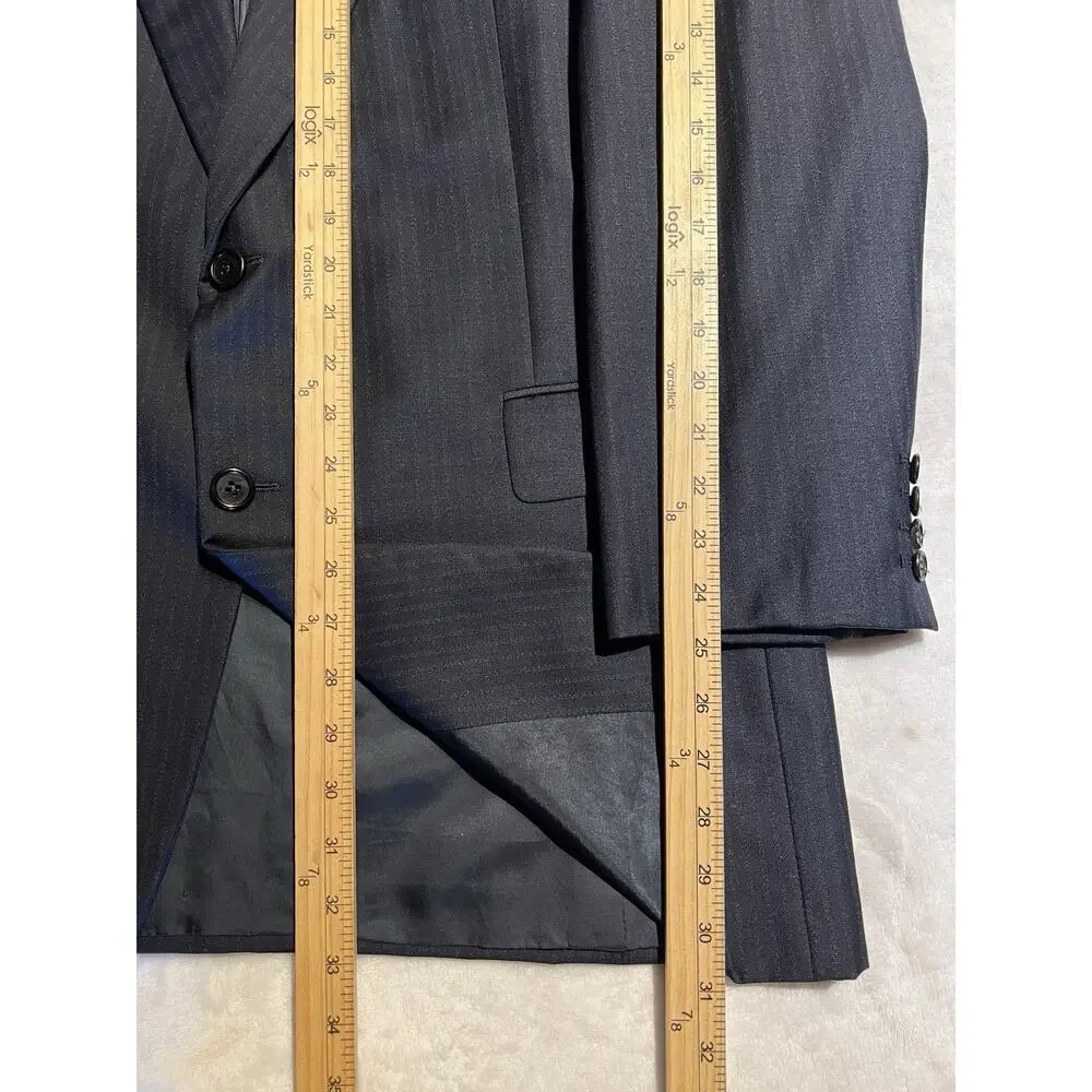 Loro Piana x Hickey Freeman 42-43L 38x29 Navy Stripe Classic Short Arms